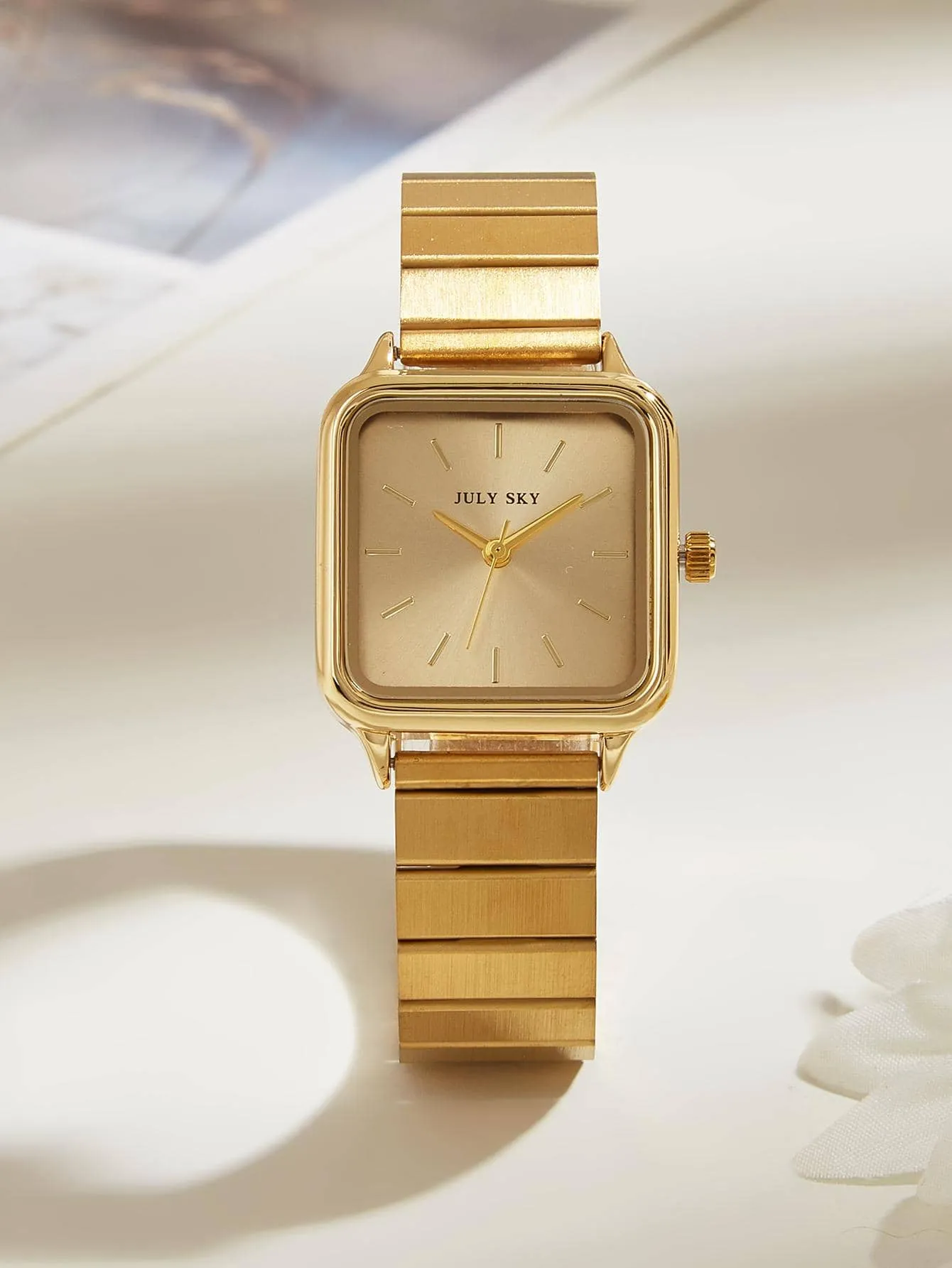 Ladies' Gold Elegant & Simple Stainless Steel Band Quartz Watch