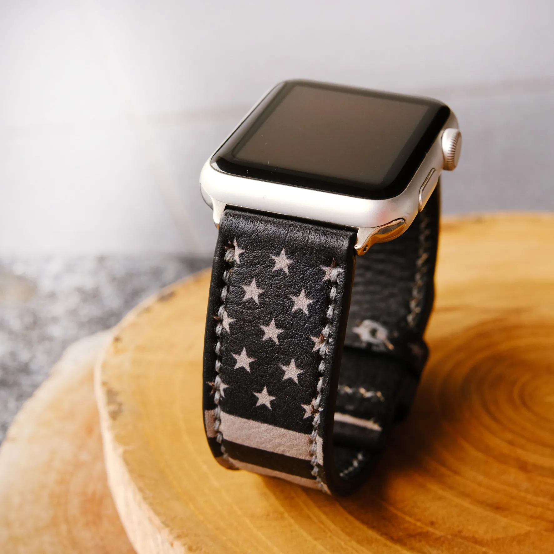 US Flag Apple Watch Strap For All Series by ruslieco