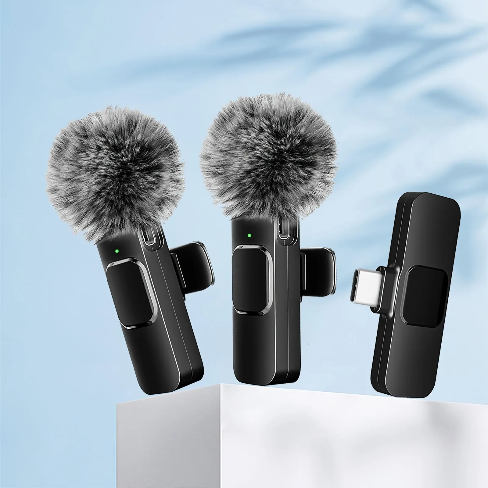 Wireless Lavalier Microphone for Pro Audio and Video Recording